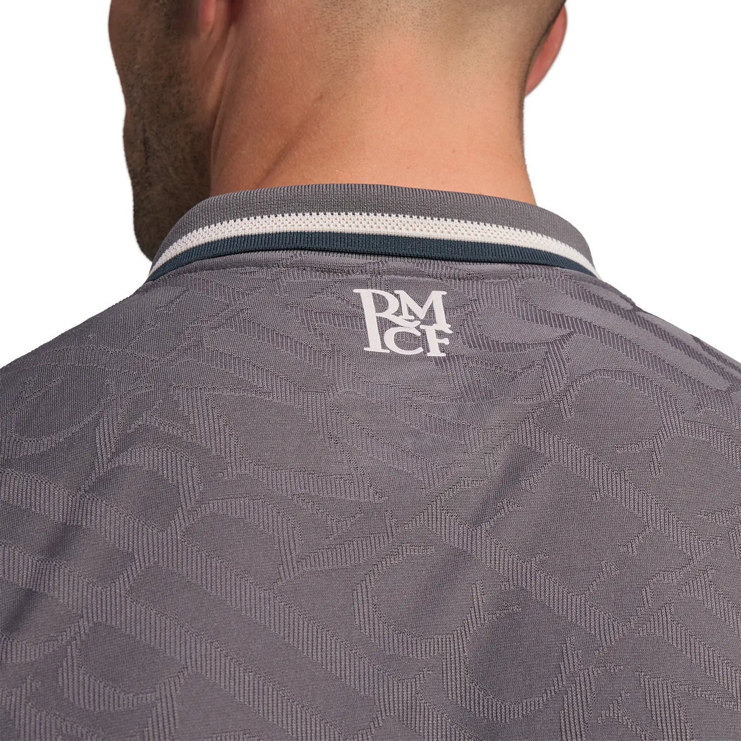 TENUE REAL MADRID 24/25 - AWAY